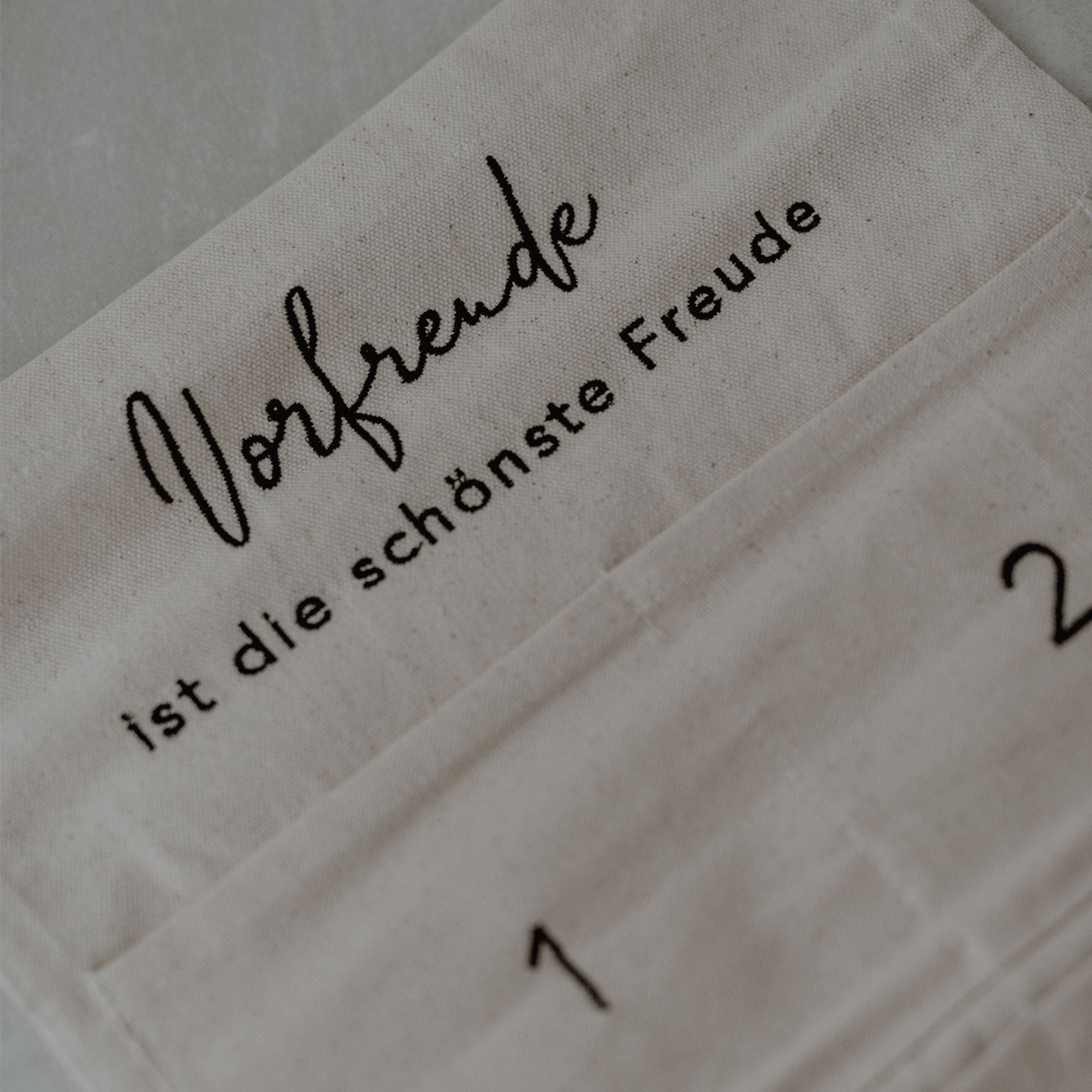 Eulenschnitt Adventskalender "Vorfreude" 30 x 180 cm
