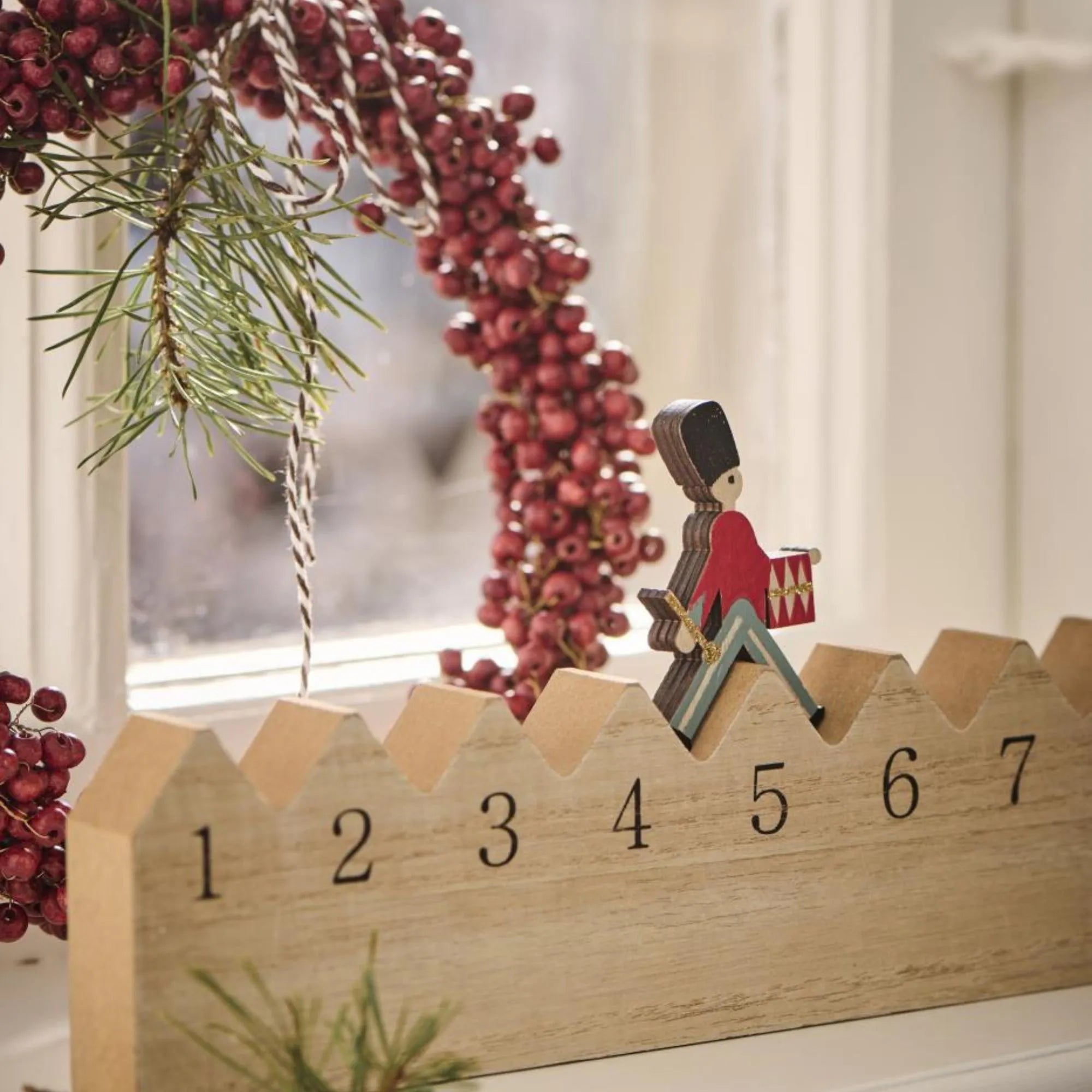 Ib Laursen Adventskalender "Gardist" 75 cm Weihnachten