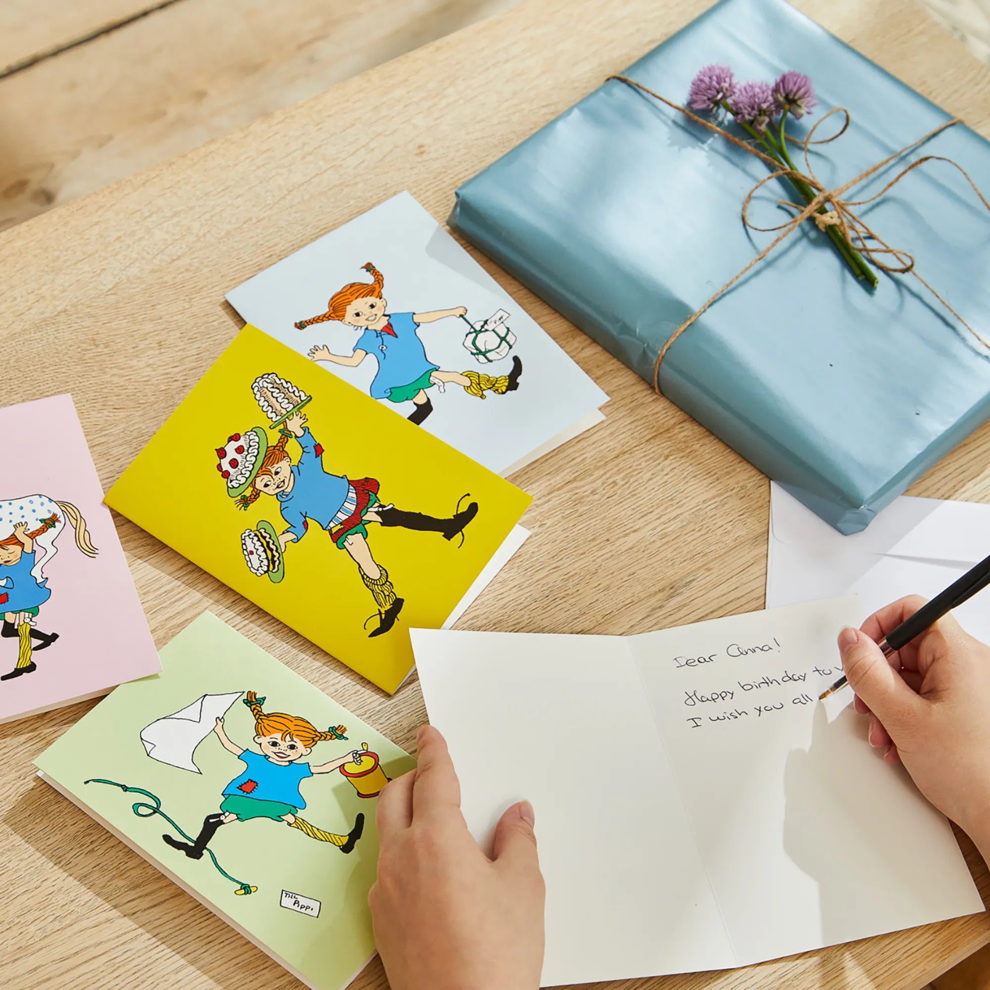 Barbo Toys Klappkarte "Pippi Langstrumpf feiert Geburtstag" inkl. Umschlag gelb