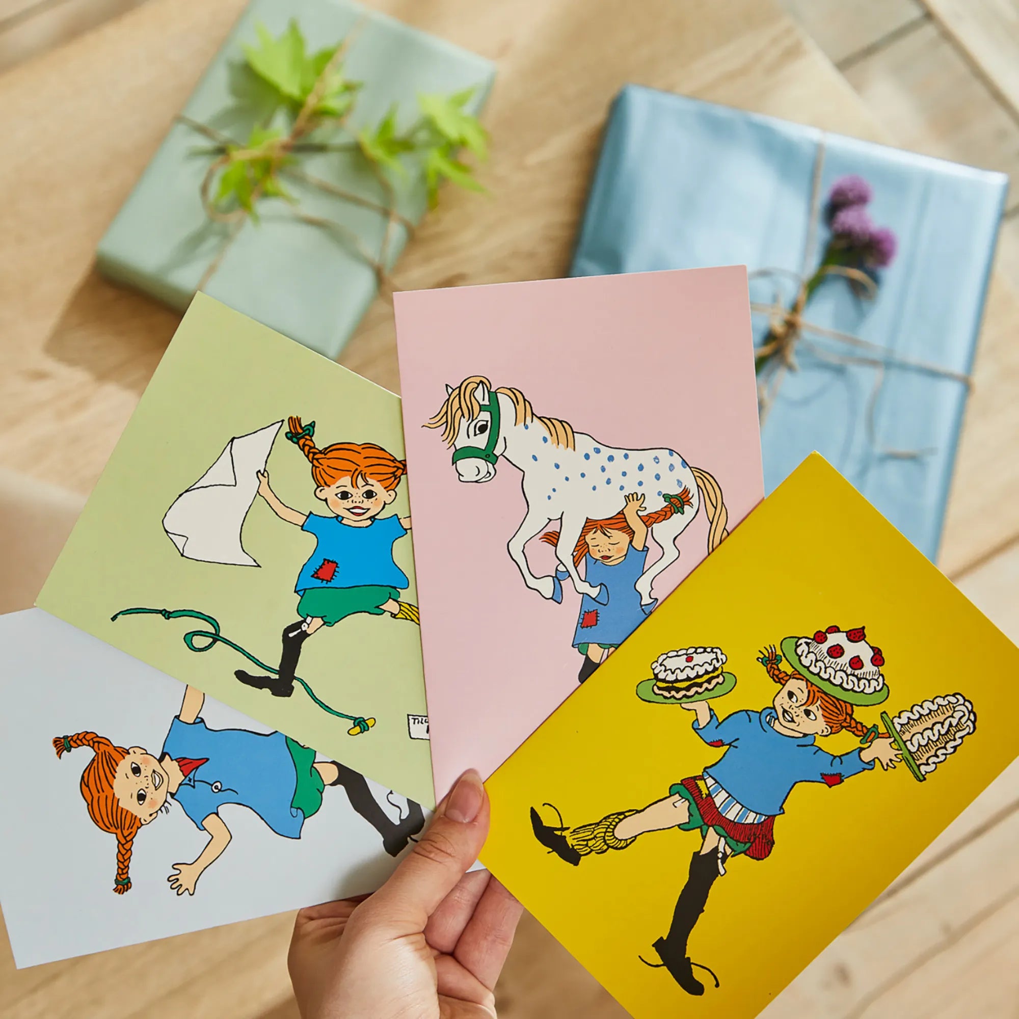 Barbo Toys Klappkarte "Pippi Langstrumpf und ihr Pferd" inkl. Umschlag rosa