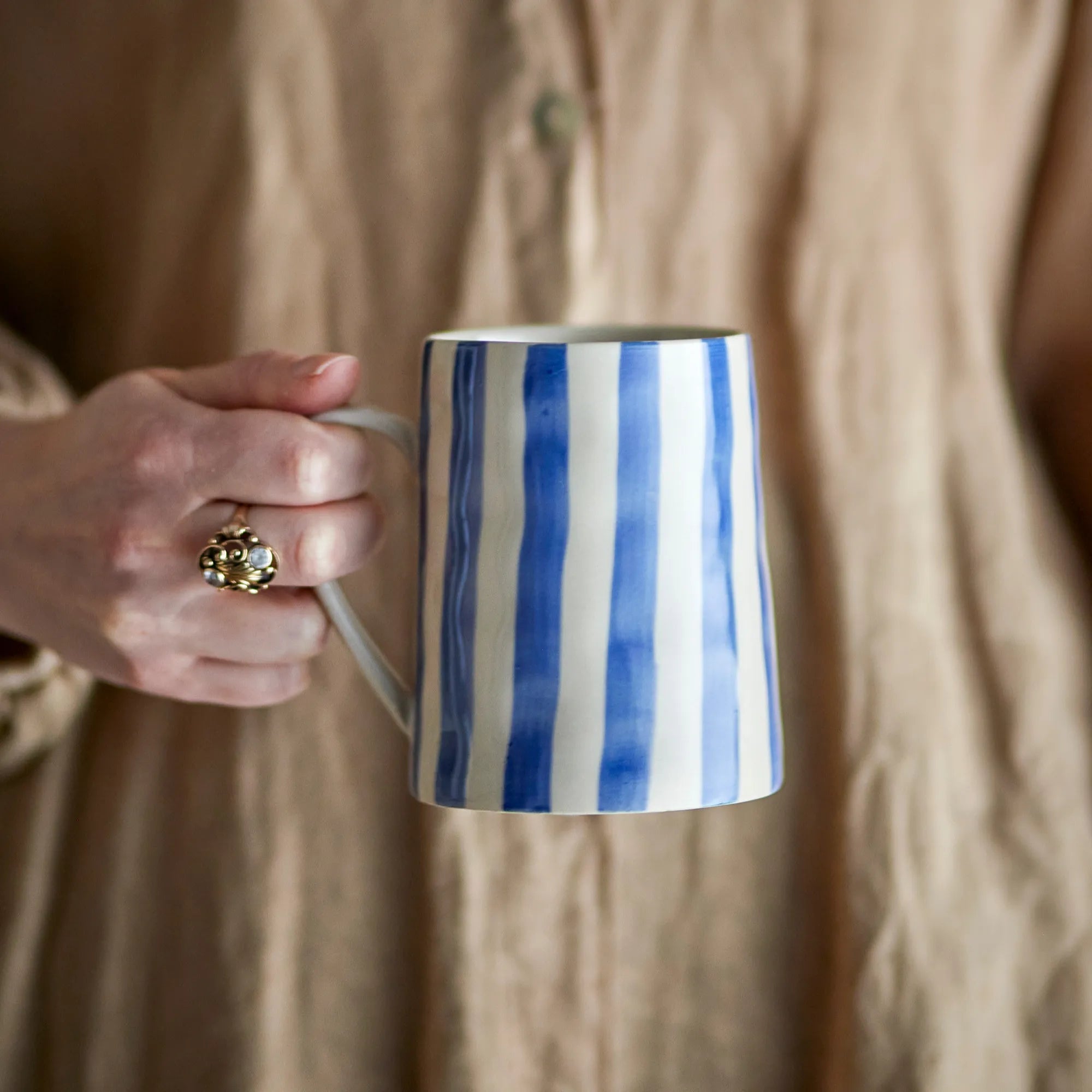 bloomingville tasse begonia blau weiß anna und ole shop