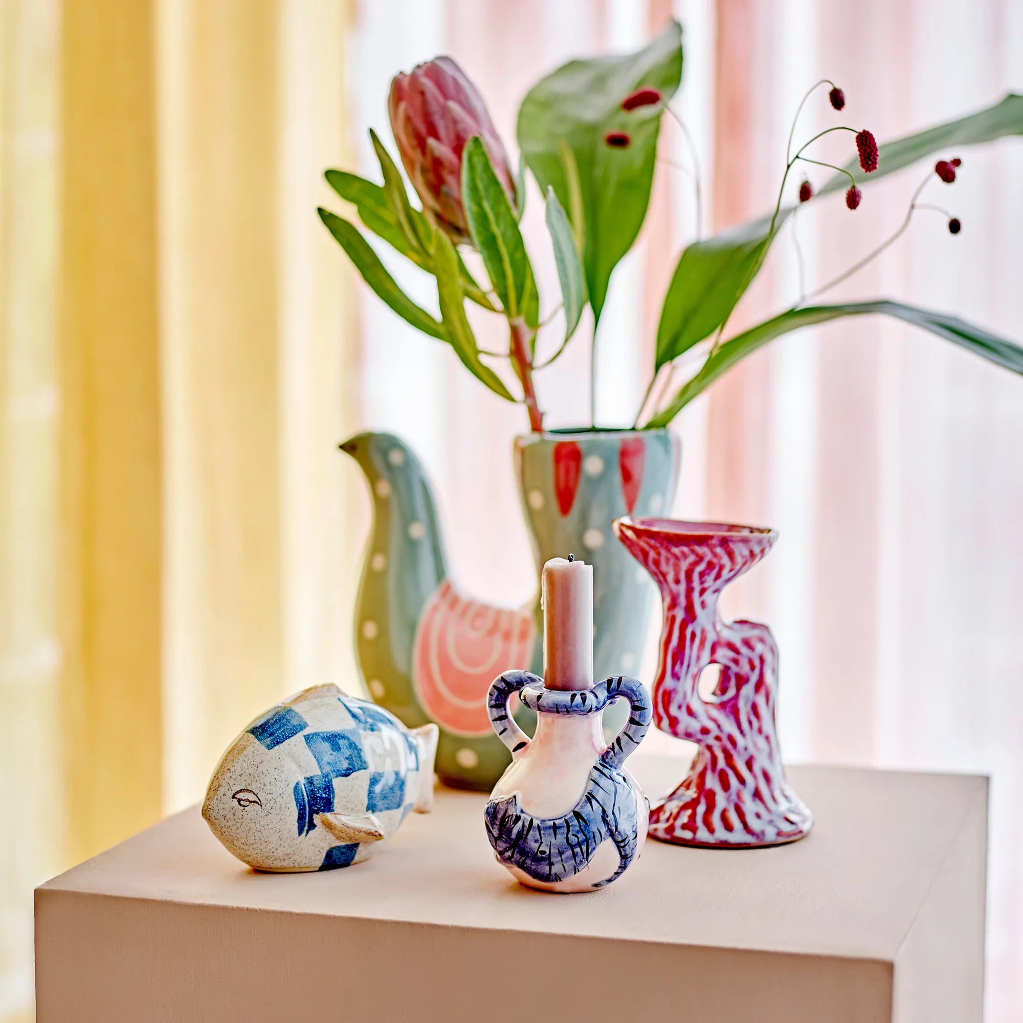 Bloomingville Vase "Trudy" Vogel aus Steingut grün gepunktet 19 cm