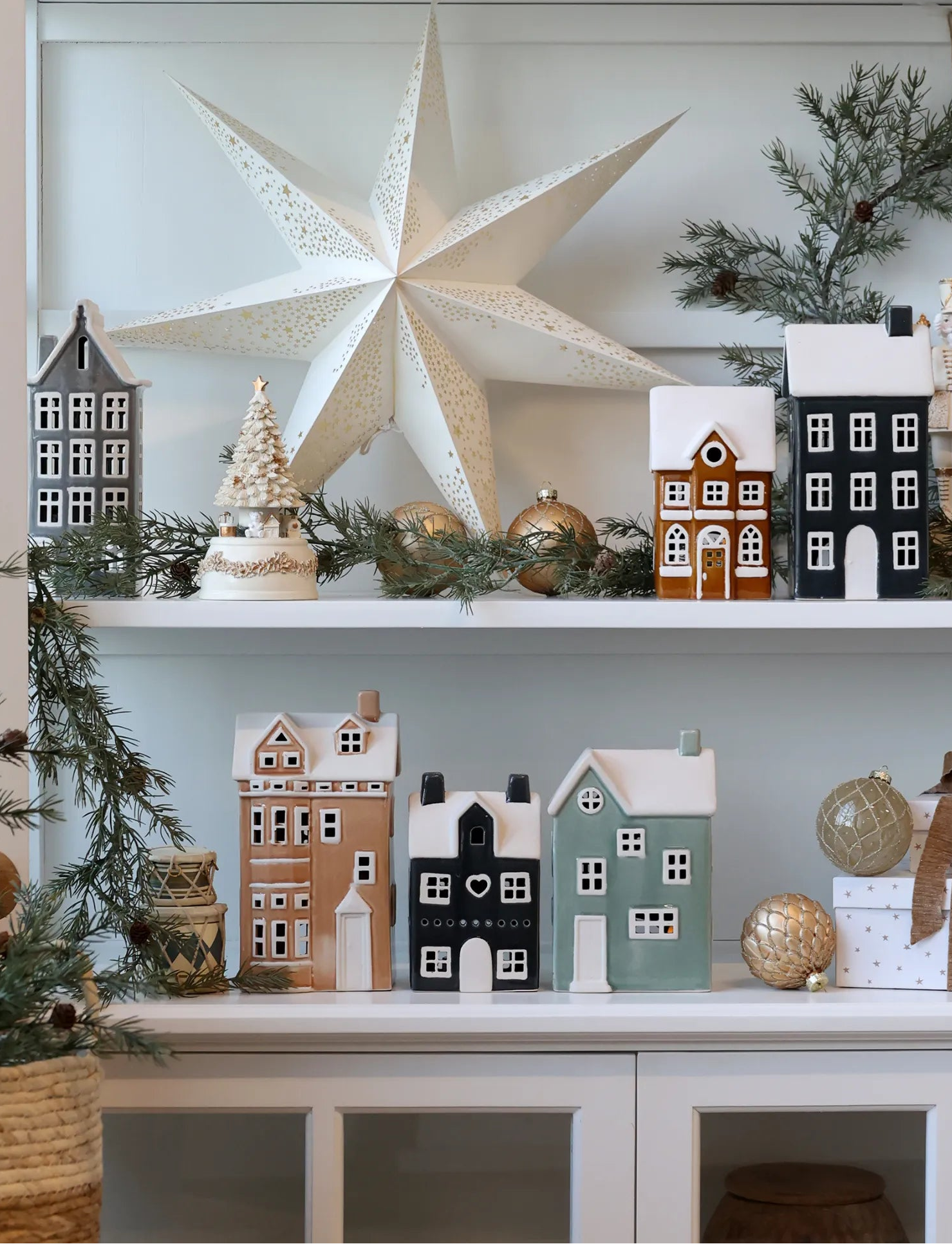 Chic Antique "Chamonix" Haus für Teelichter dunkelgrau 25 cm