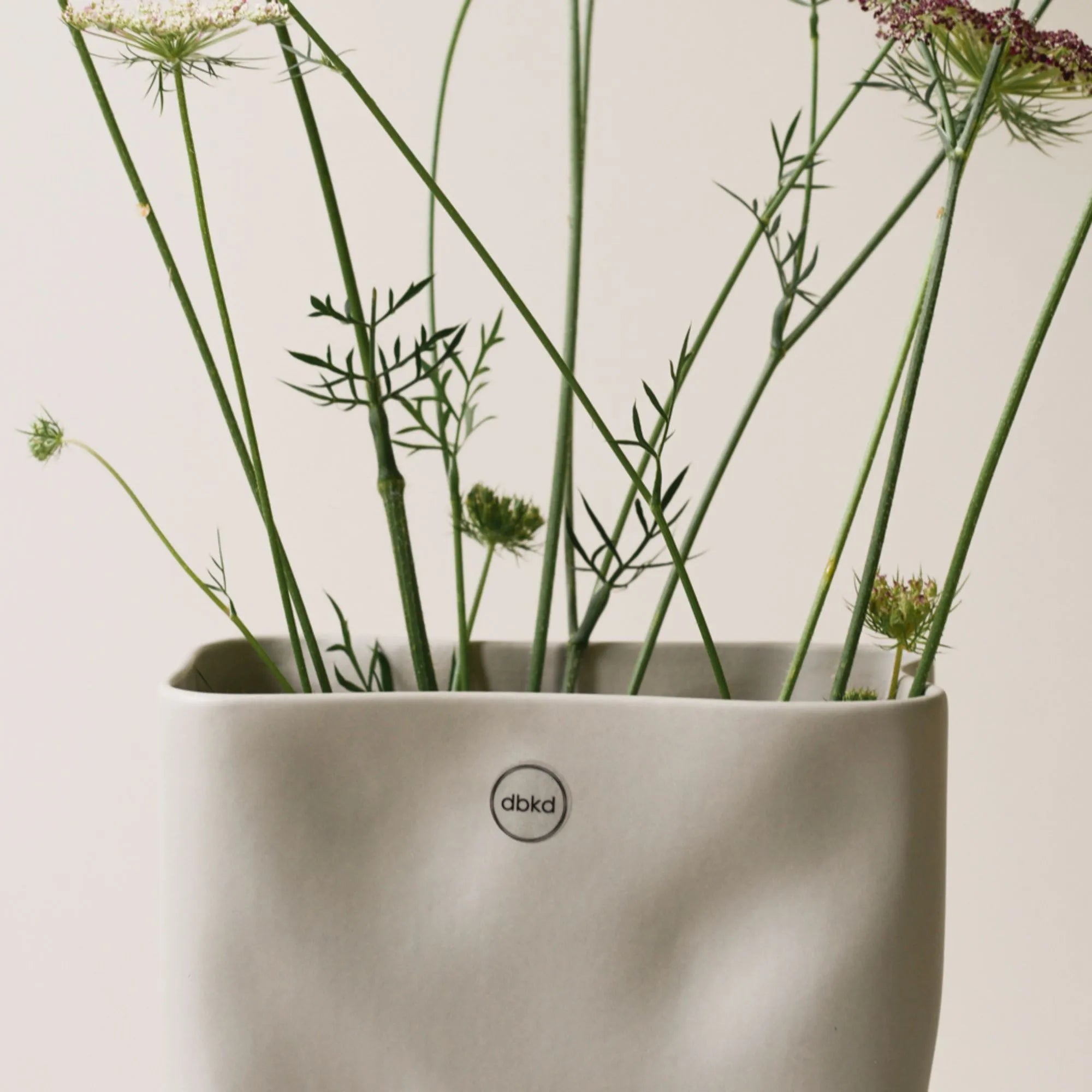 DBKD Vase "Meadow" Mole grau beige 18 cm