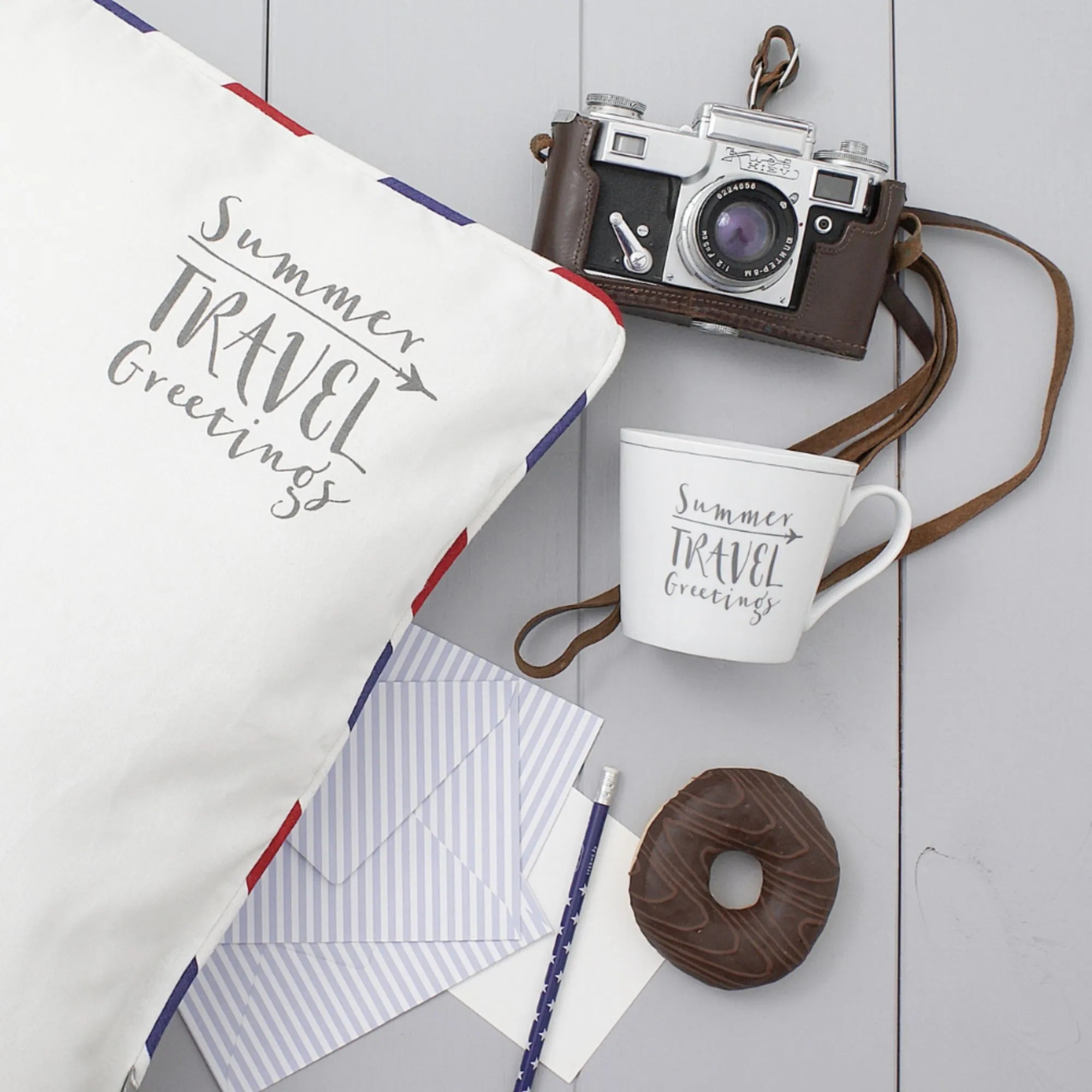 krasilnikoff kissenhülle summer travel greetings annaundoleshop