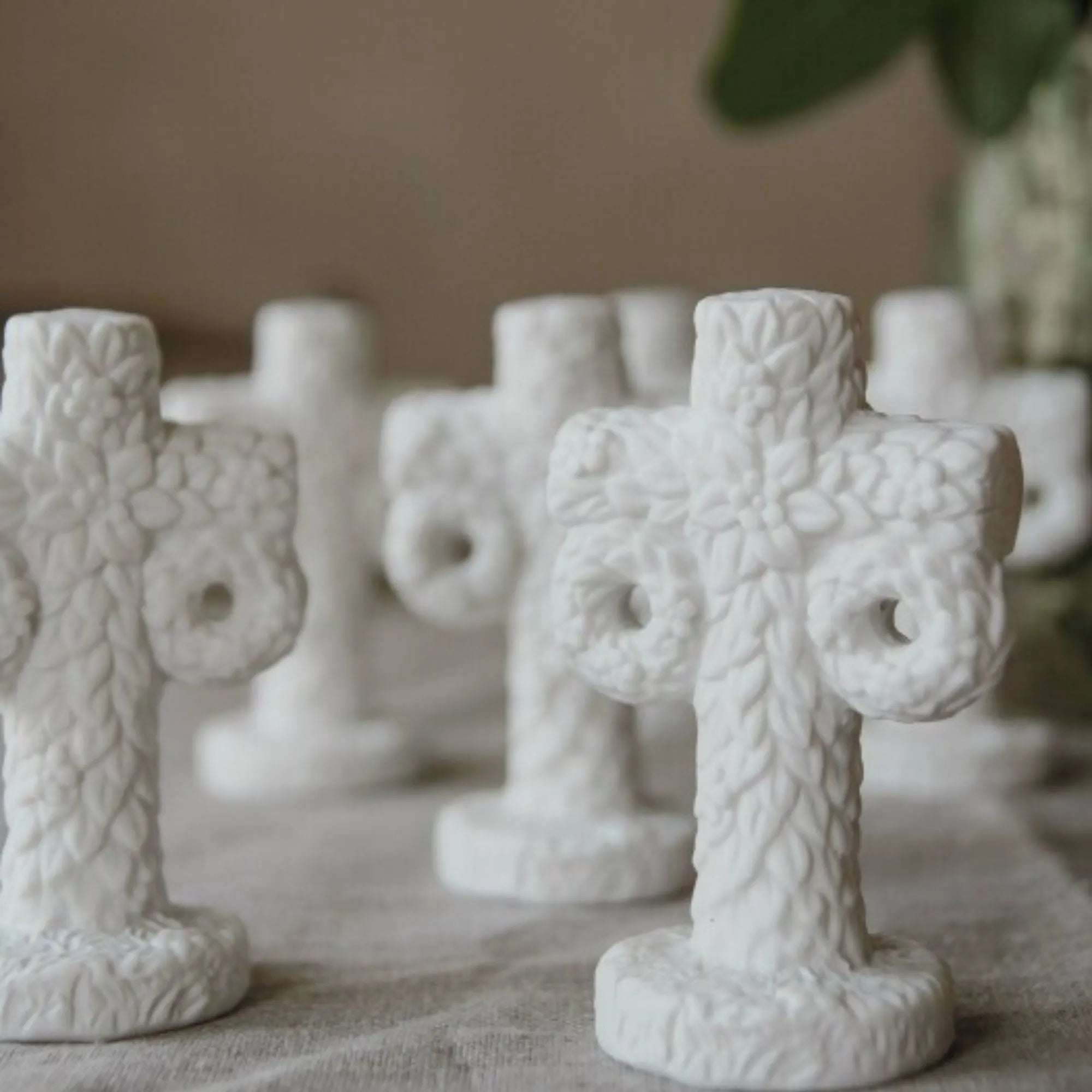 Majas Cottage Maibaum "Midsommarstång" weiß 10 cm