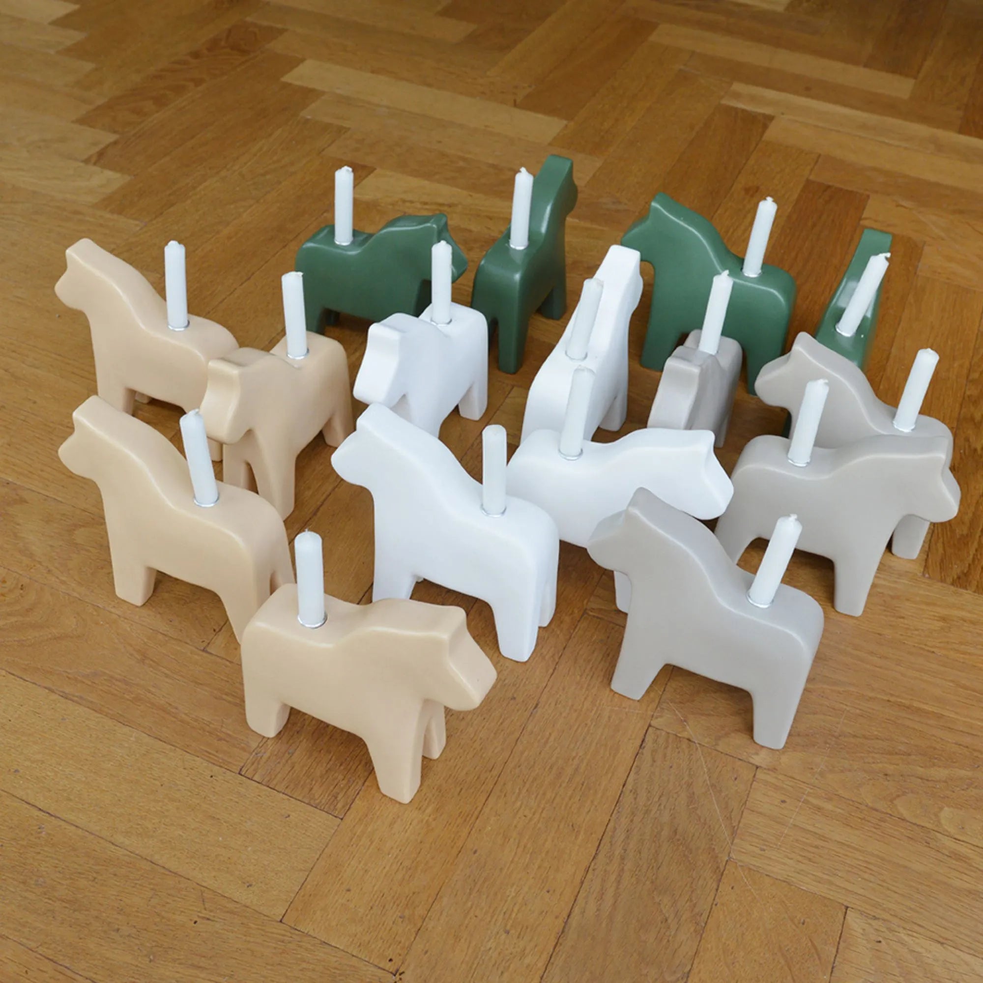 Noordliving Kerzenhalter "Dalapferd" aus Ton weiß 15 cm