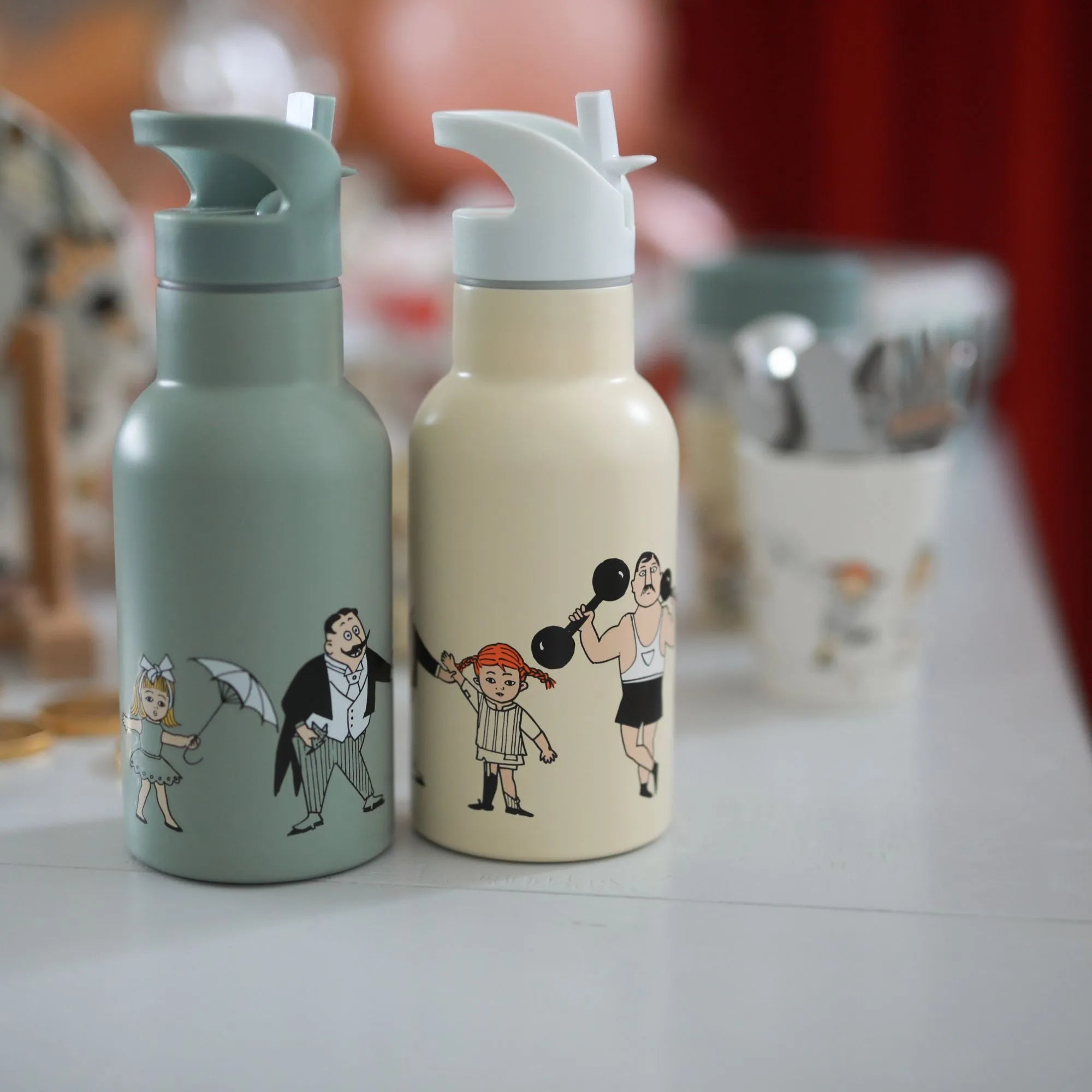 Rätt Start "Pippi Langstrumpf" beige Trinkflasche aus Stahl mit Thermofunktion
