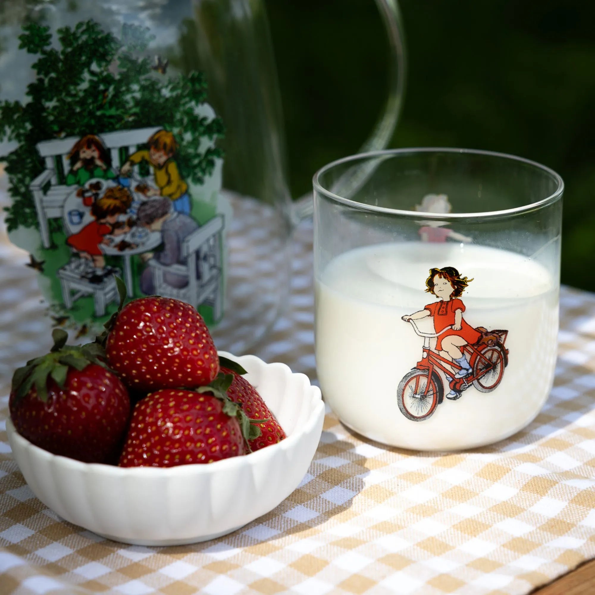 Storefactory "Lotta aus der Krachmacherstraße" Kanne aus Glas 1,5 Liter Kapitel 3
