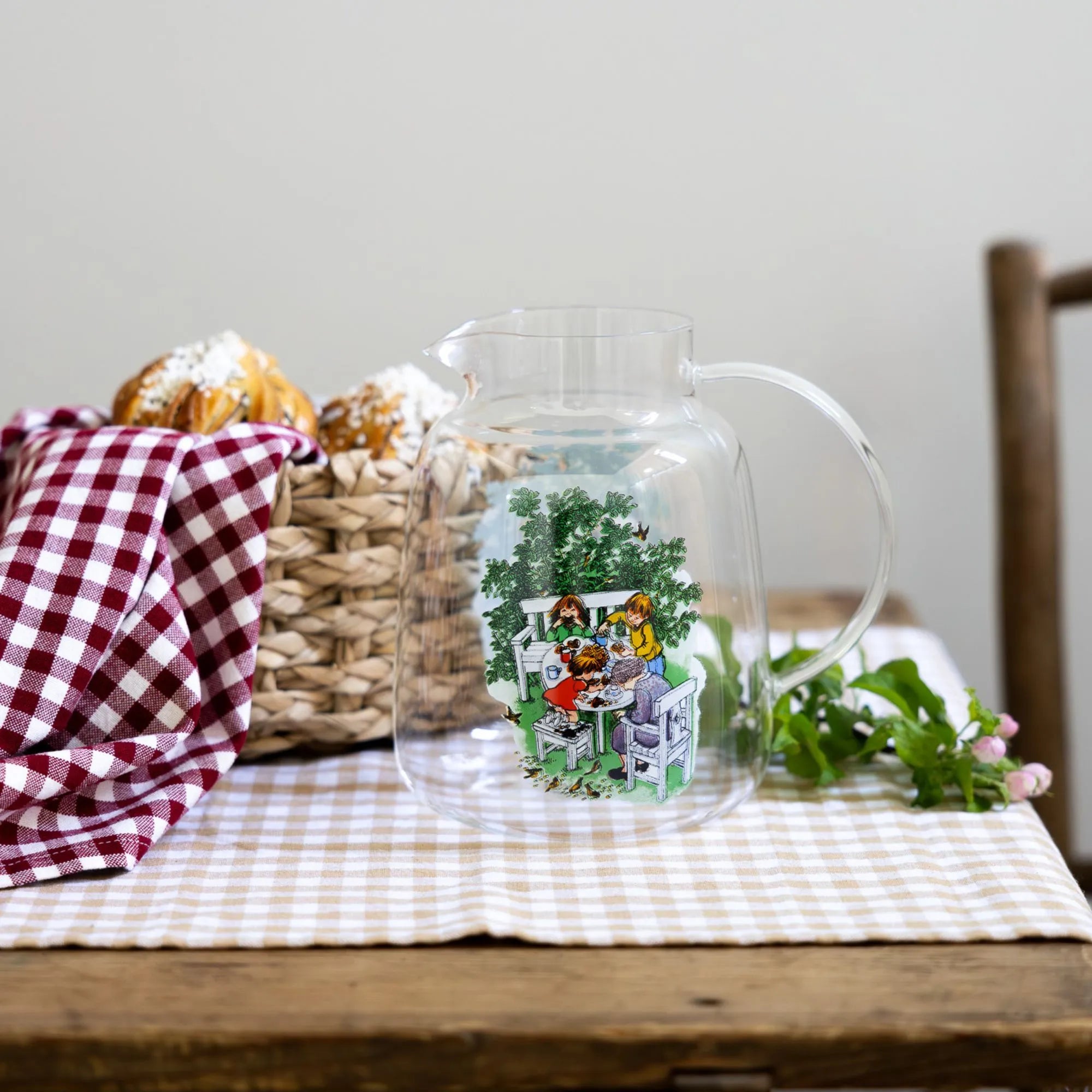 Storefactory "Lotta aus der Krachmacherstraße" Kanne aus Glas 1,5 Liter Kapitel 3