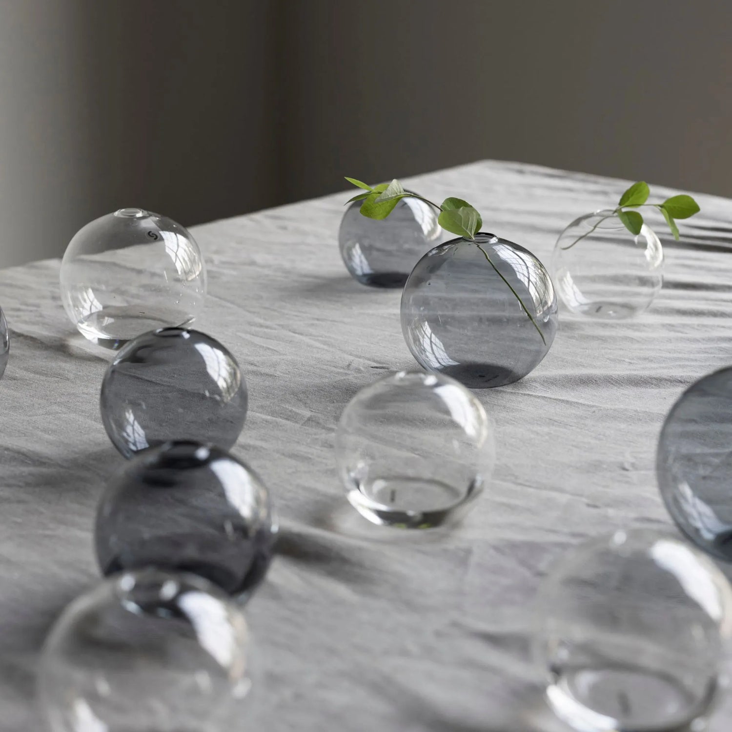 Storefactory "Hult" Vase grau aus Glas