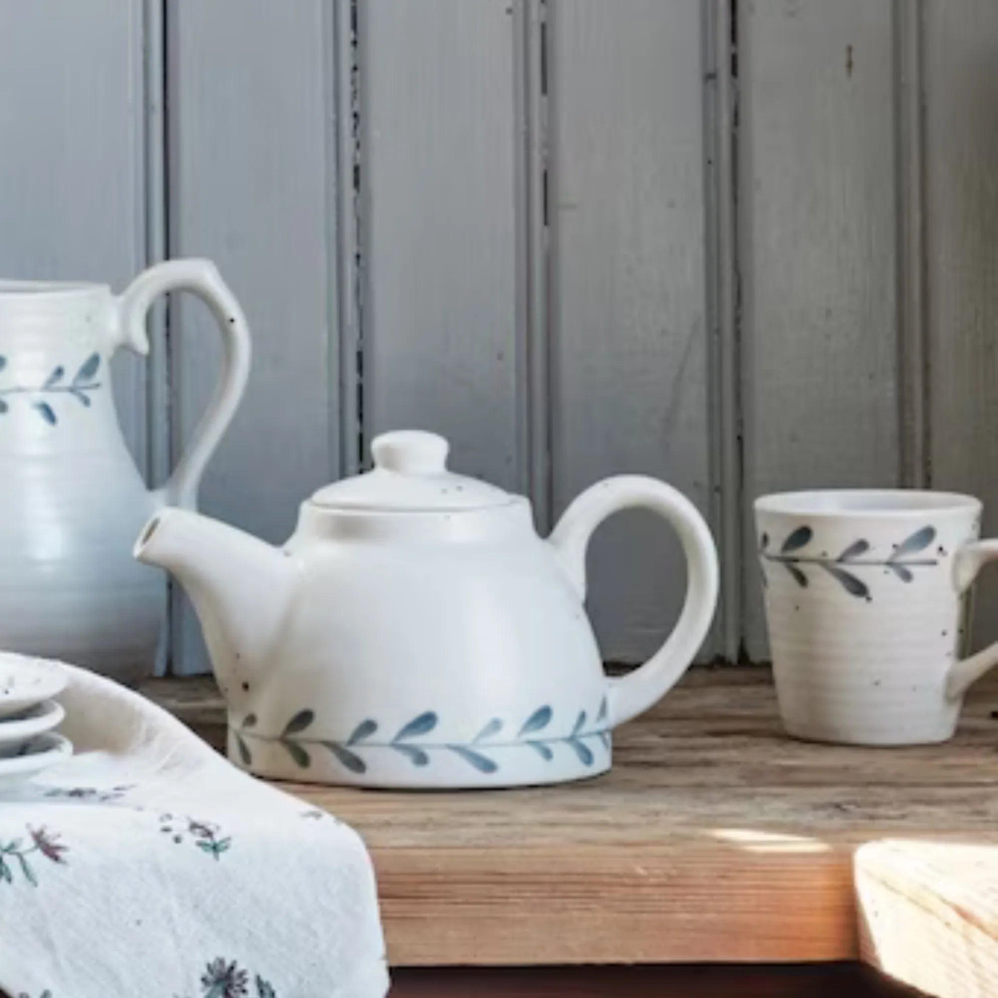 Strömshaga Teekanne "Viola" Leaf grün