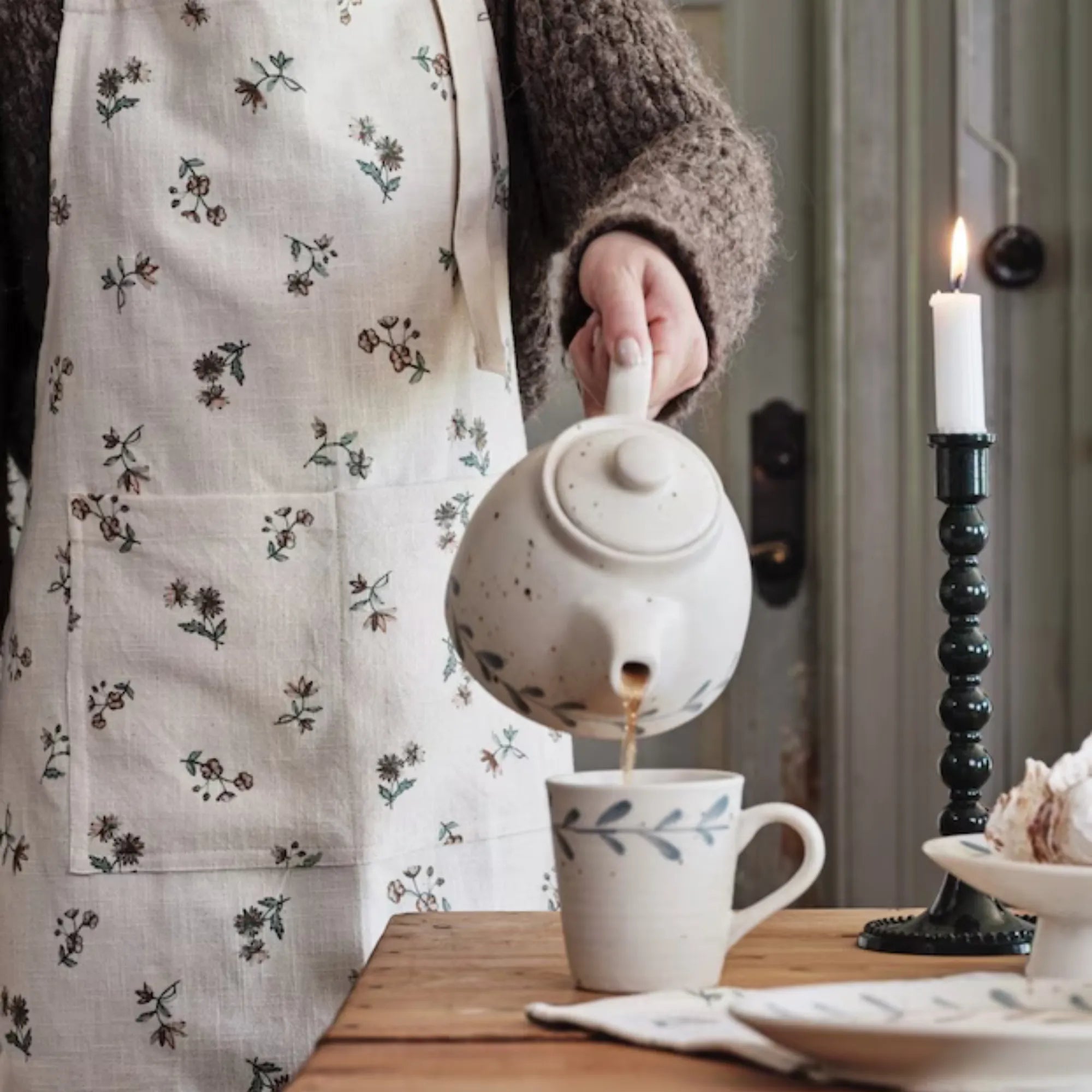 Strömshaga Teekanne "Viola" Leaf grün