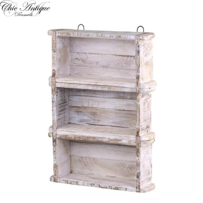 Chic Antique &quot;Grimaud&quot; white hanging shelf made of brick moulds