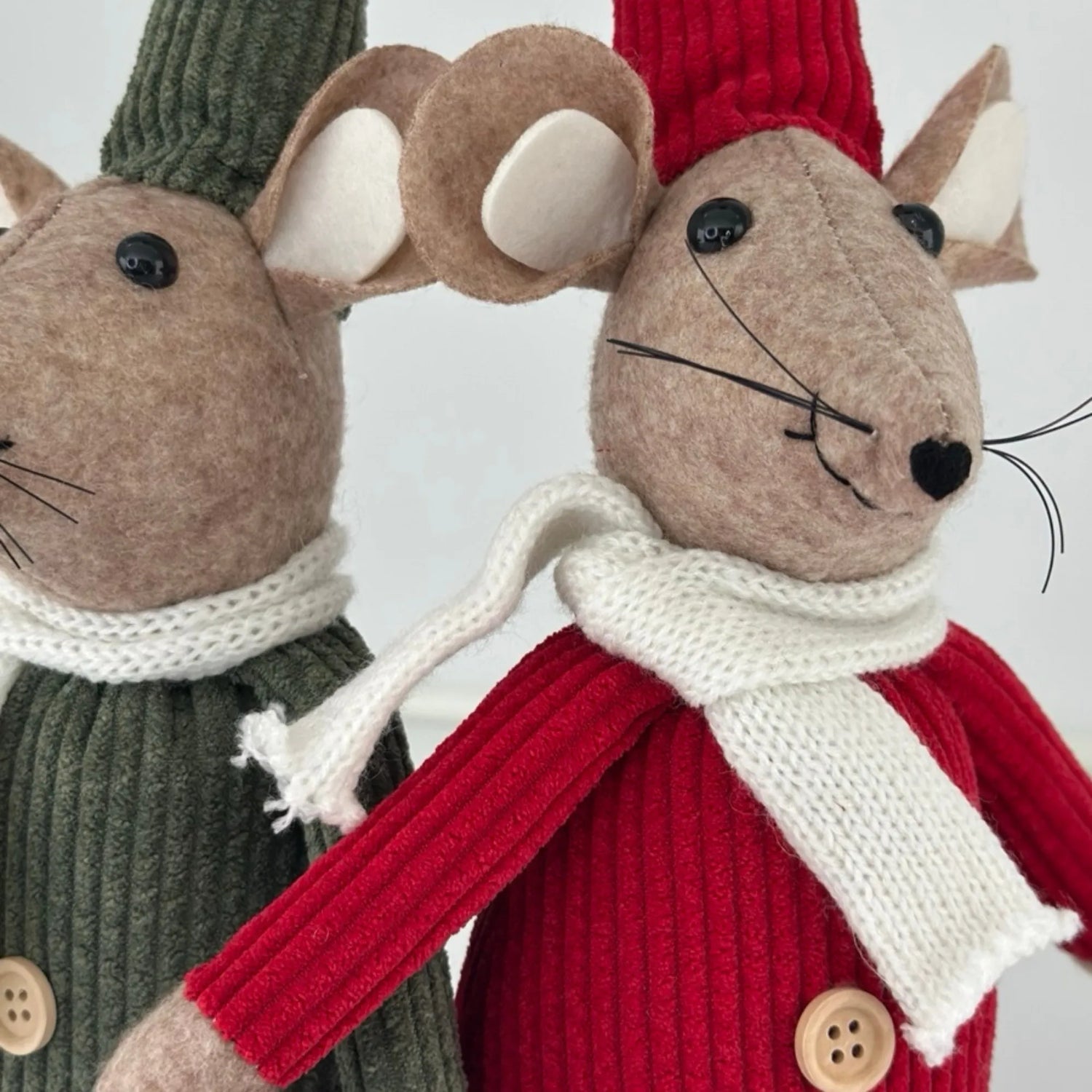 Miljögården Weihnachten Maus rot oder grün 33 cm hoch