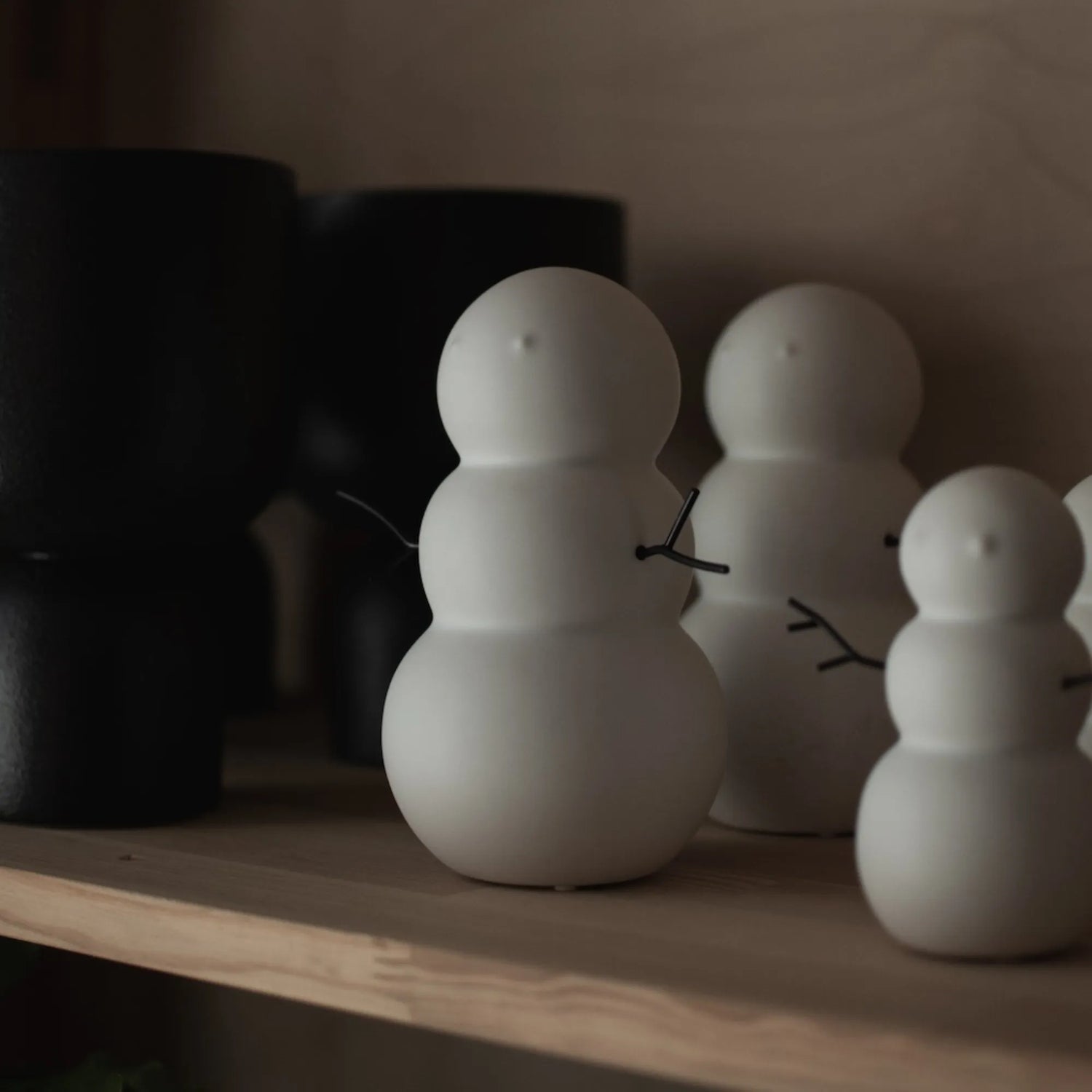 DBKD Schneemann aus Keramik Large 16,5 cm weiß