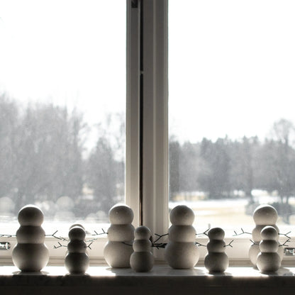 DBKD Schneemann aus Keramik Small 11 cm grau gesprenkelt