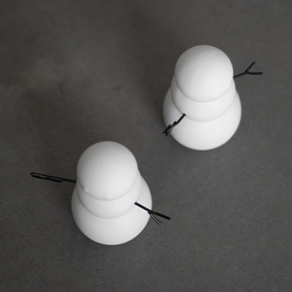 DBKD Schneemann aus Keramik Small 11 cm weiß
