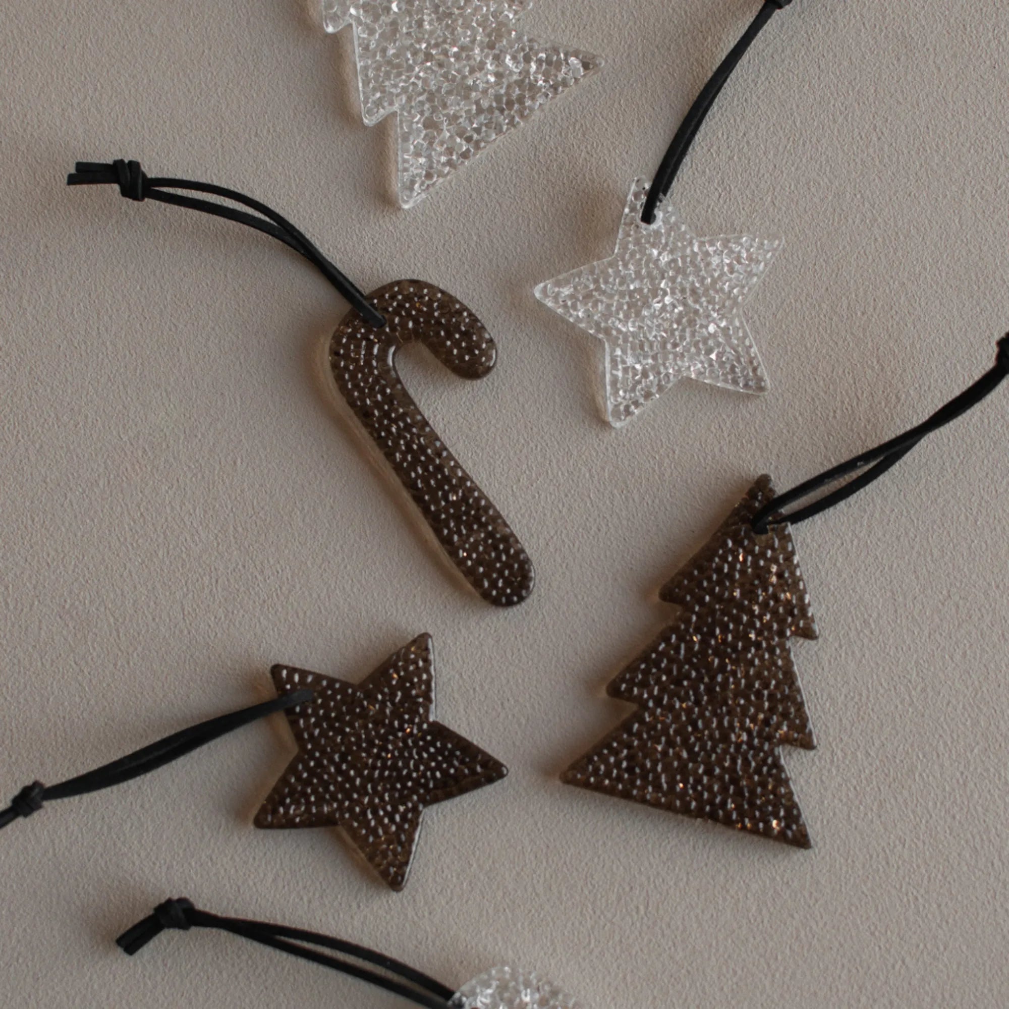 DBKD Anhänger aus Glas Stern 7 cm