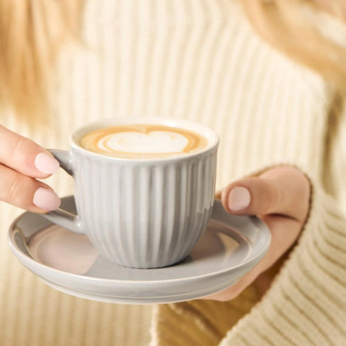 Ib Laursen Milchanne "Mnyte" Tasse mit Teller 135 ml French grey