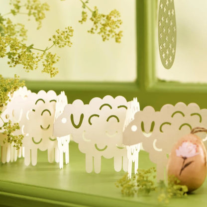 Ib Laursen Oster Dekoration "Schafe" Scherenschnitt 71 cm