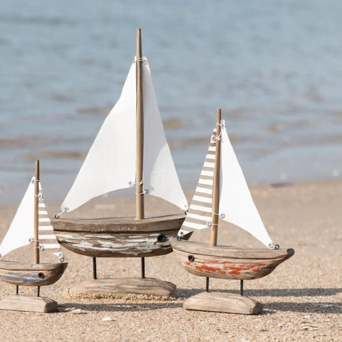 Ib Laursen "Nautico" handgefertigtes Segelschiff aus Holz 28,5 cm