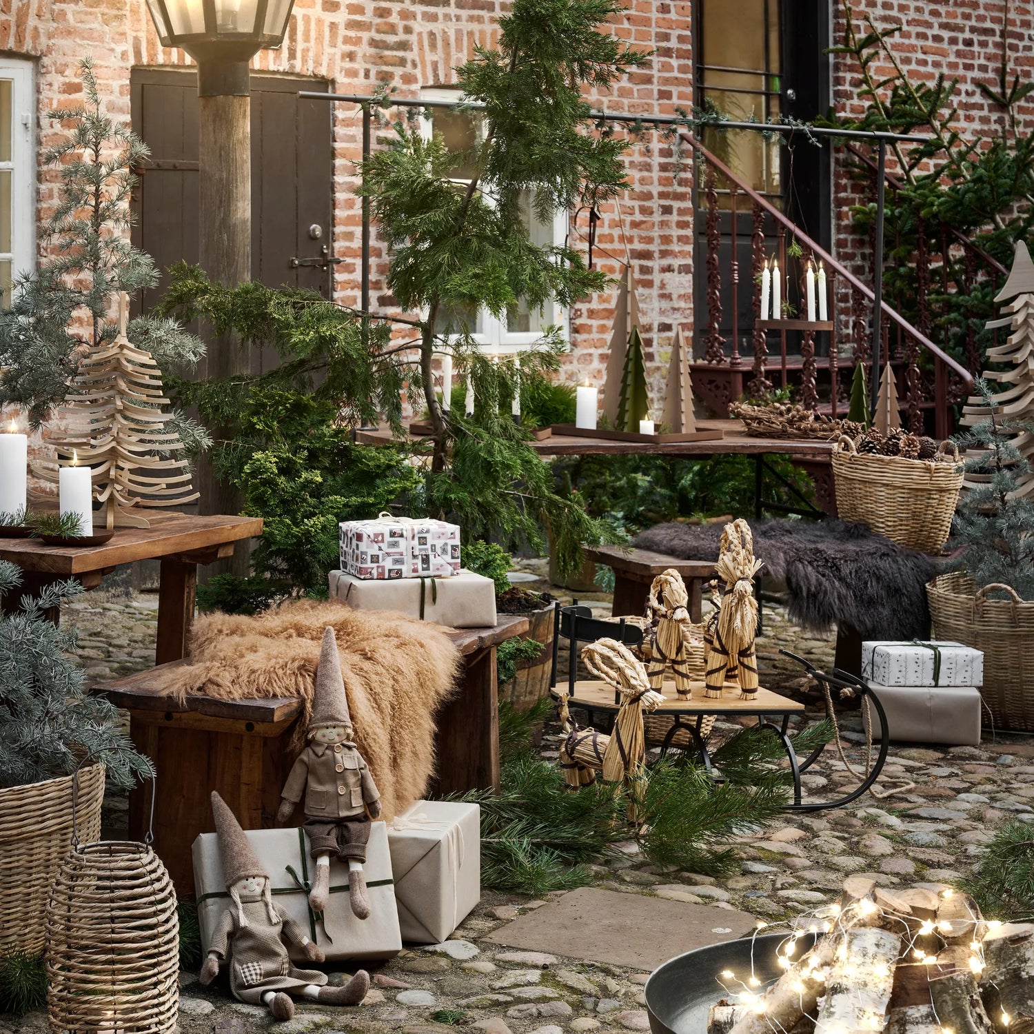 Ib Laursen Weihnachtsziege Julbock braun 44 cm