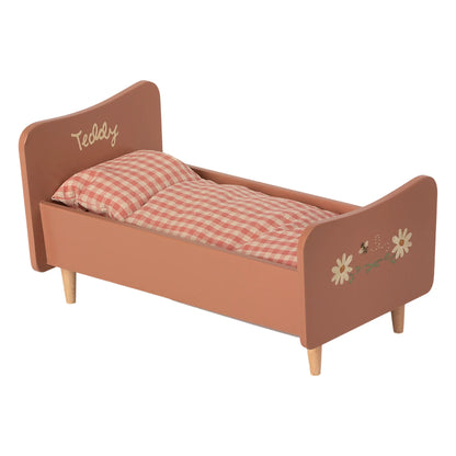 Maileg Bett aus Holz für Mama Teddy rosa handbemalt