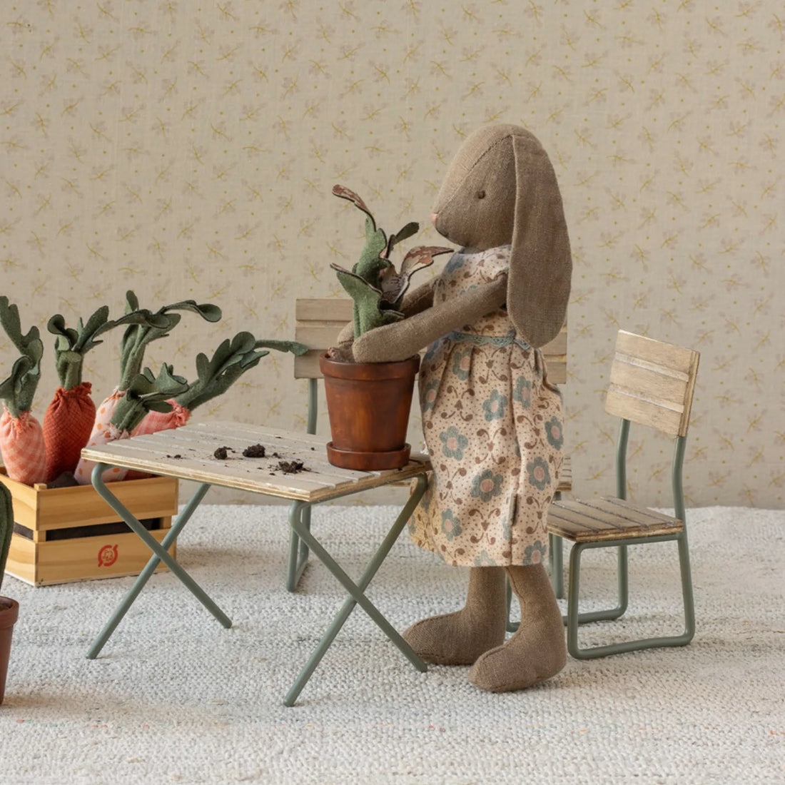 maileg ostern hase mädchen größe 2 braun mit kleid anna und ole shop