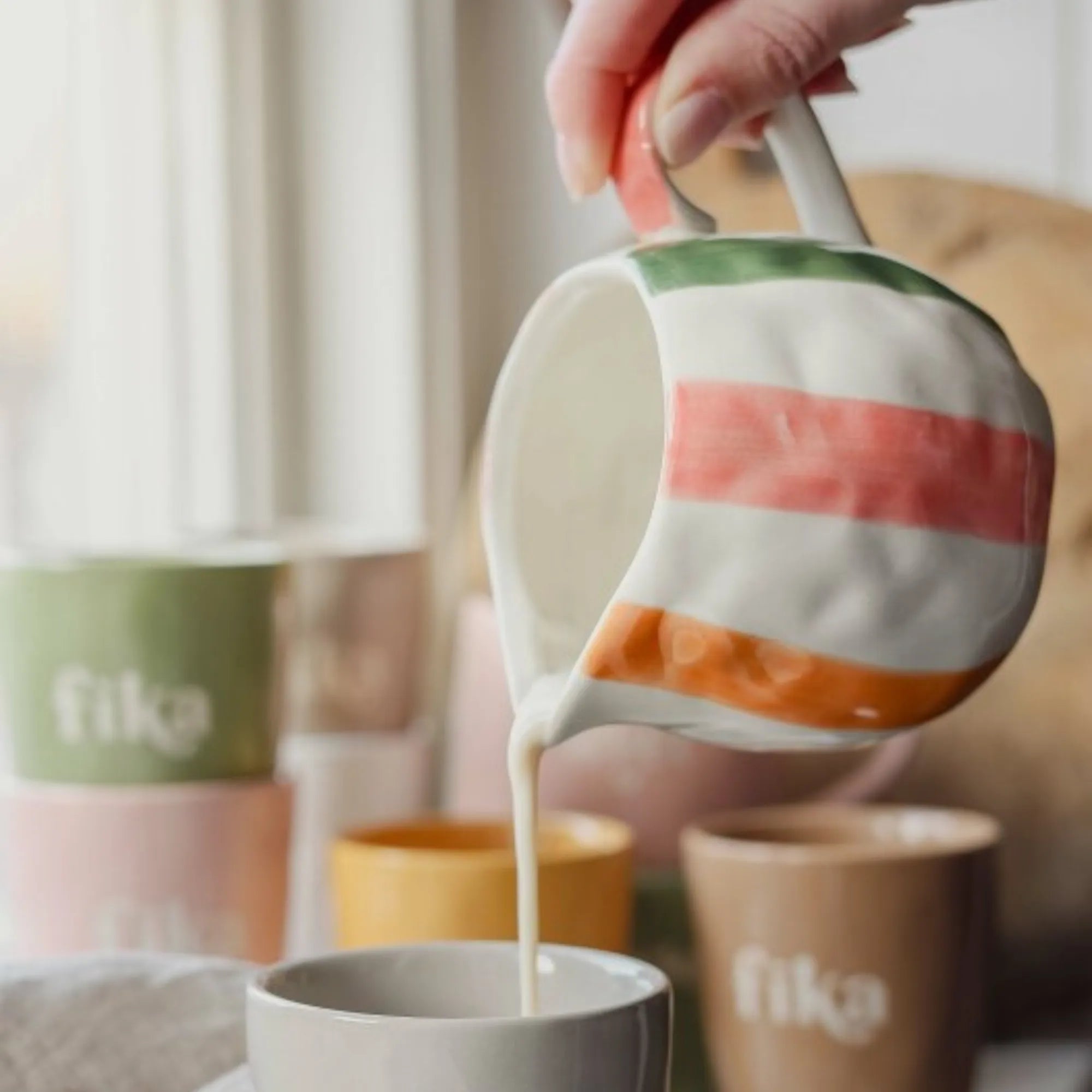 majas cottage milchkanne bunt anna und ole shop