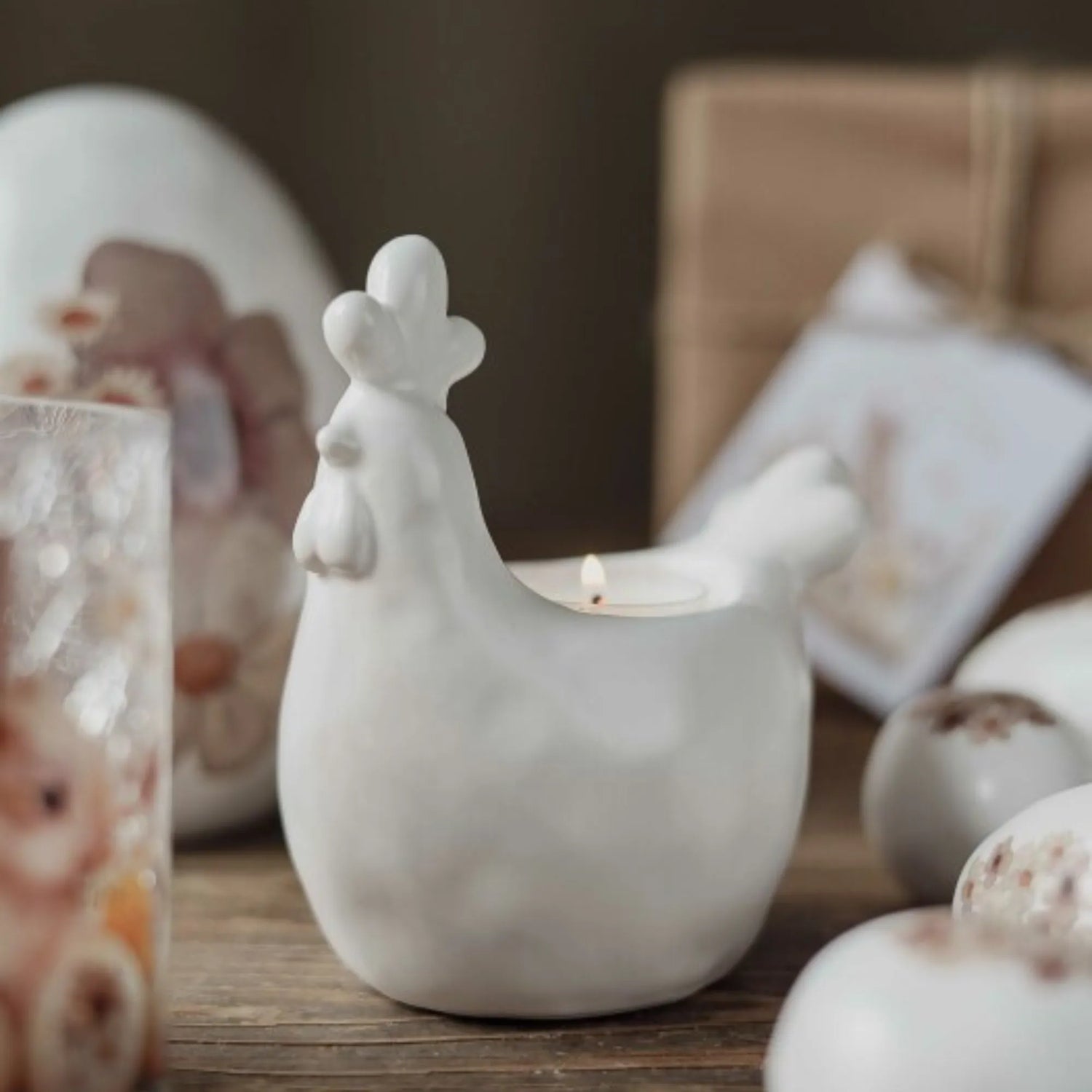 Majas Cottage Teelichthalter "Hahn" Ostern weiß