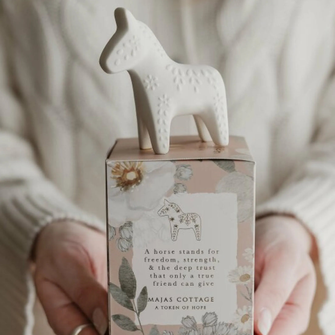 majas cottage token dalapferd geschenkbox anna und ole shop