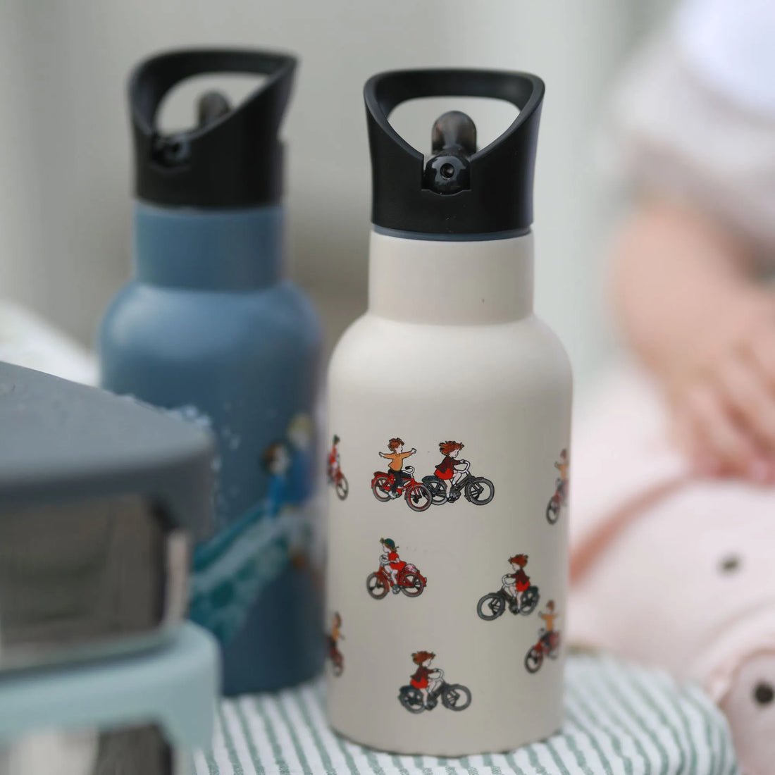 Rätt Start "Lotta aus der Krachmacherstraße" Trinkflasche aus Stahl mit Thermofunktion