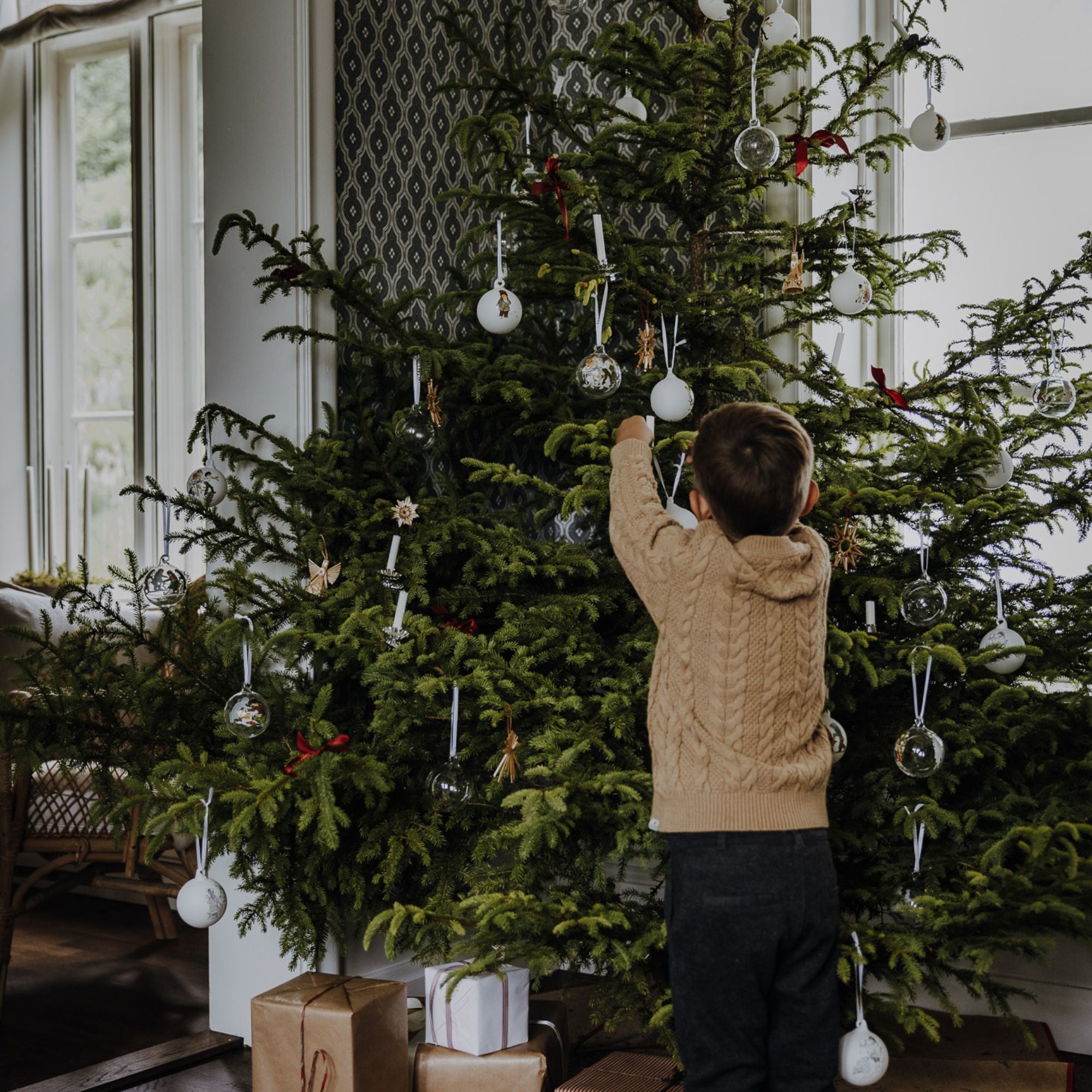 Storefactory &quot;Wir Kinder von Bullerbü&quot; Kapitel 3 Weihnachtskugeln weiß 3-er Set